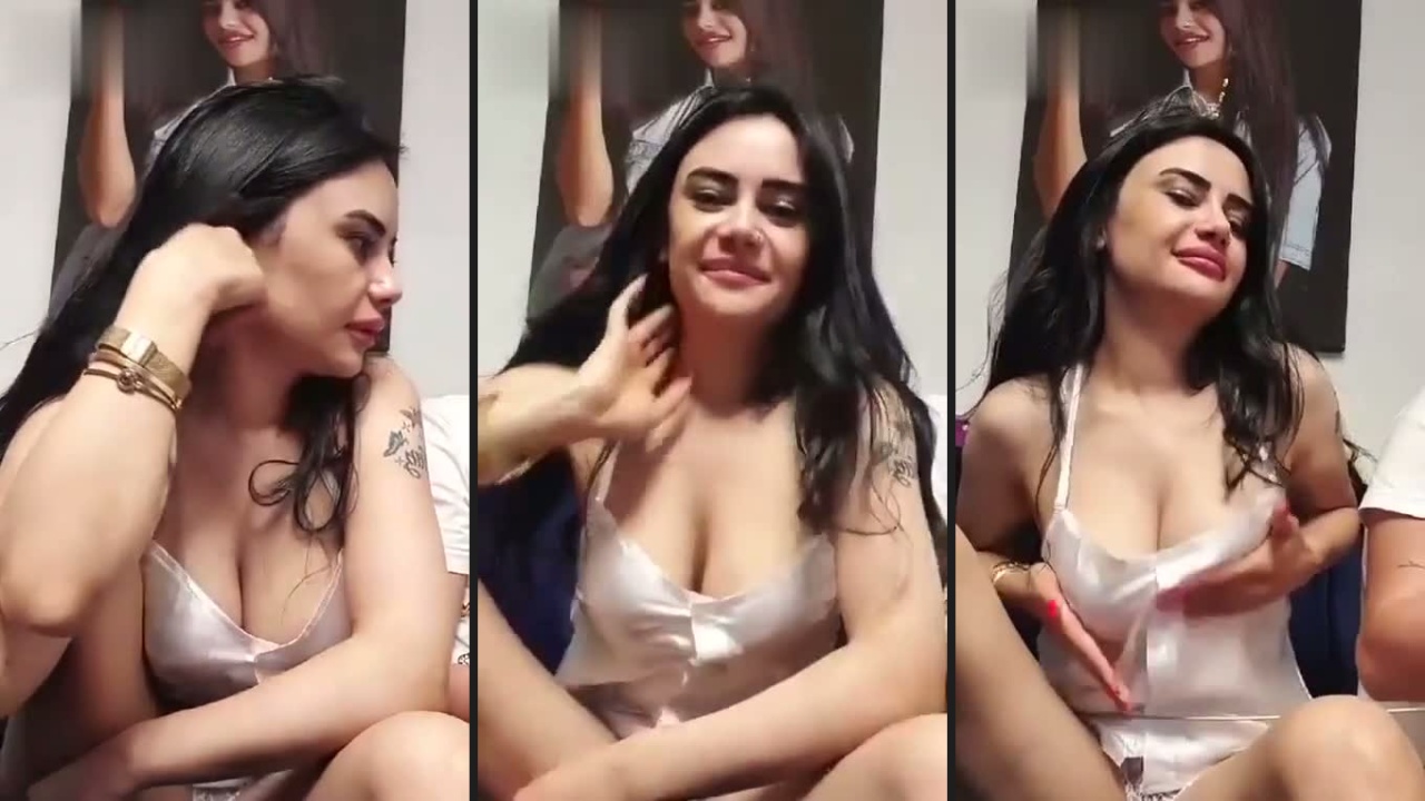 cerhawka seksi kıyafetiyle çatır çutur sikişiyor türk ifşa